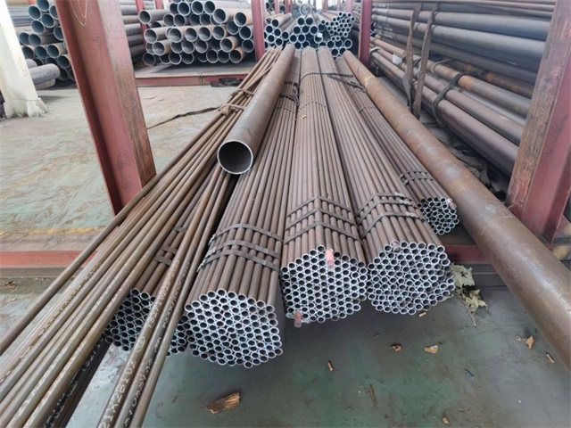 五指山15crmog无缝钢管