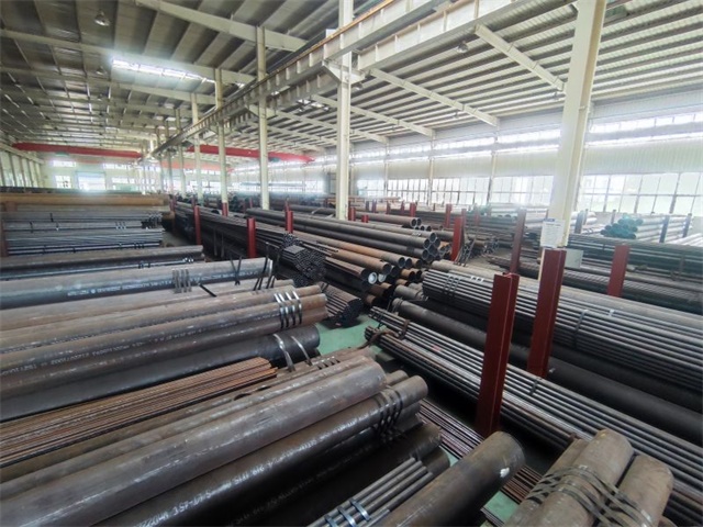 五指山15CrMoG高压锅炉用无缝钢管
